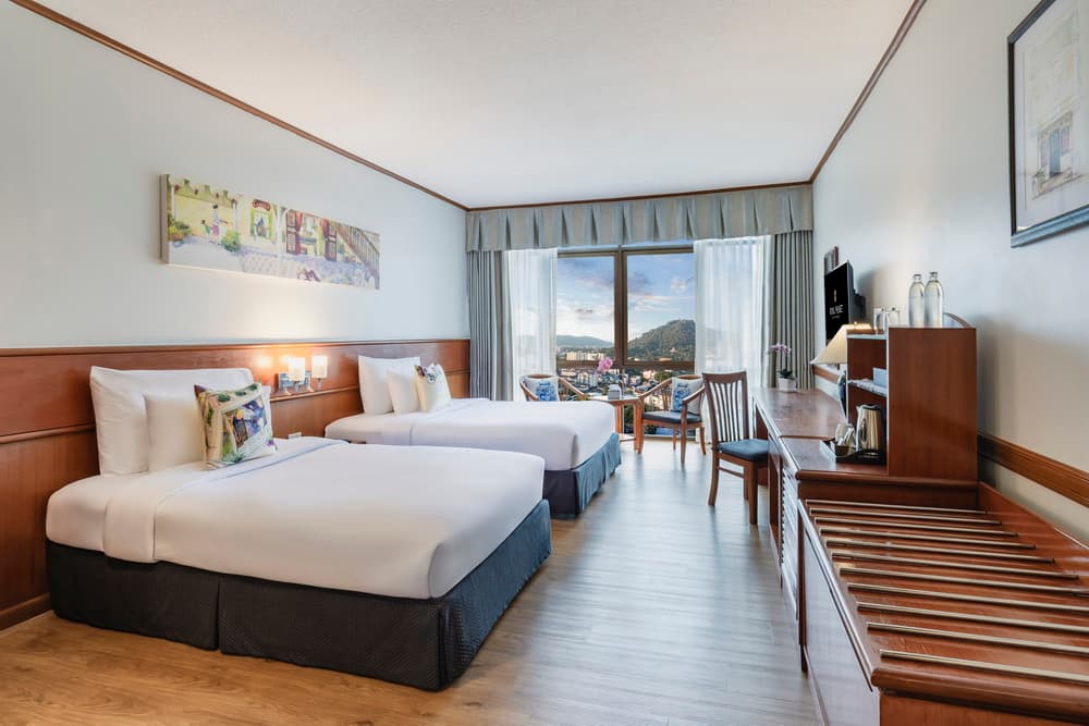 Premier Deluxe - Main View