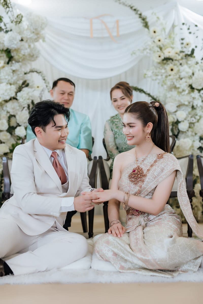 Thai Wedding gallery image 2